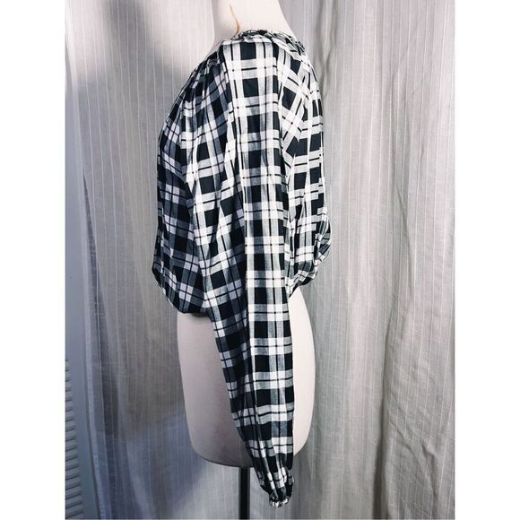 Boutique Black Checkered Long Sleeve Blouse - Size S - Picture 3 of 5